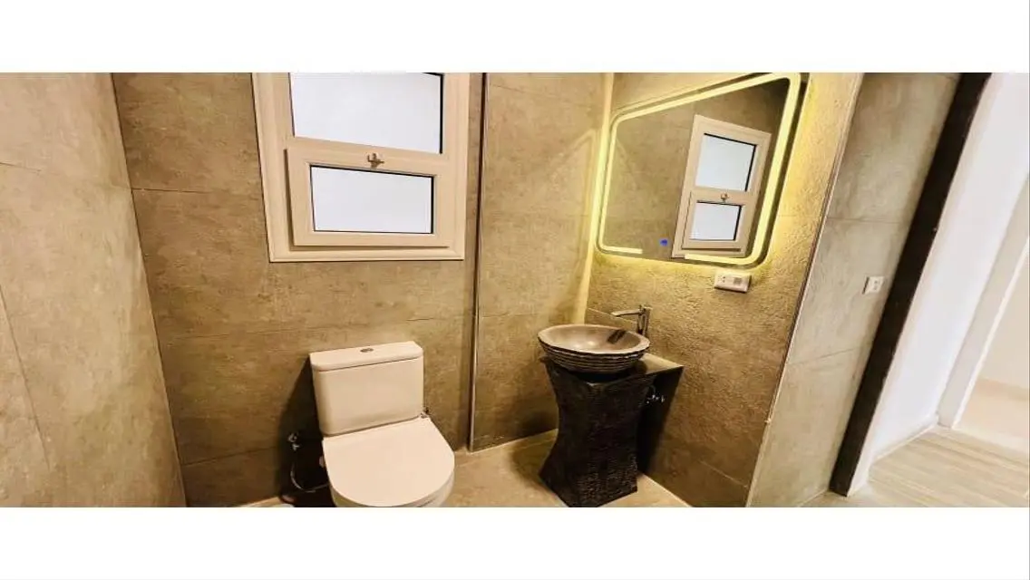 Apartment for Rent in October Plaza