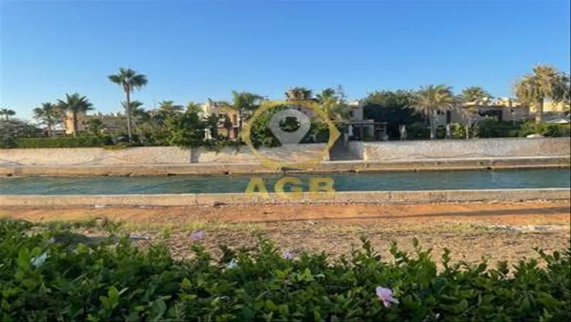 Luxury Villa for Sale - 430 Square Meters