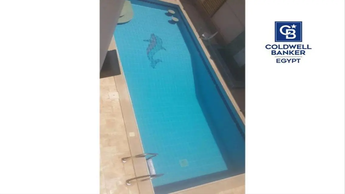 فيلا فاخرة للإيجار في موقع مميز