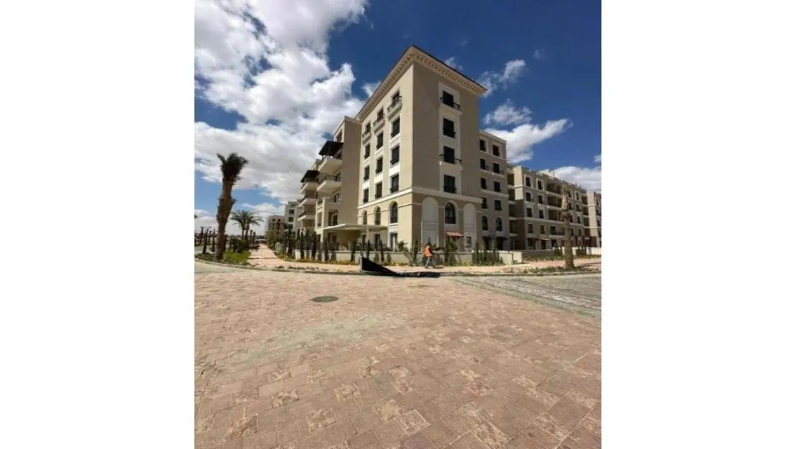 Luxury Apartment of 175 sqm with Private Garden and Shared Pool