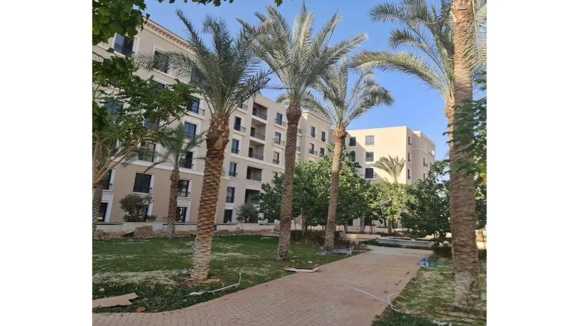 Luxury Apartment of 175 sqm with Private Garden and Shared Pool