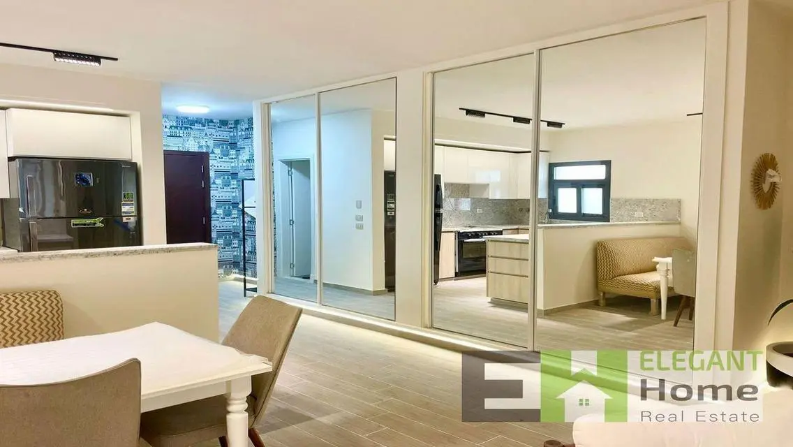 Apartment for Sale at 1600 Square Meters in EDNC 65
