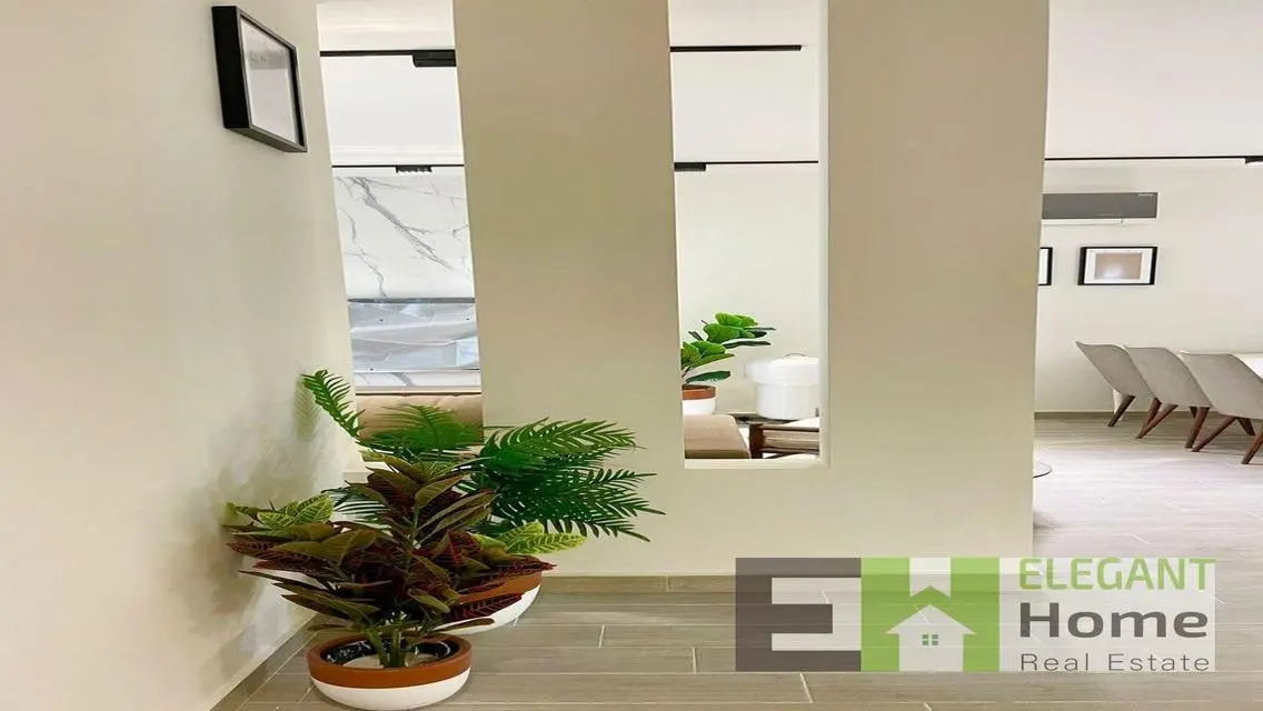 Apartment for Sale at 1600 Square Meters in EDNC 65