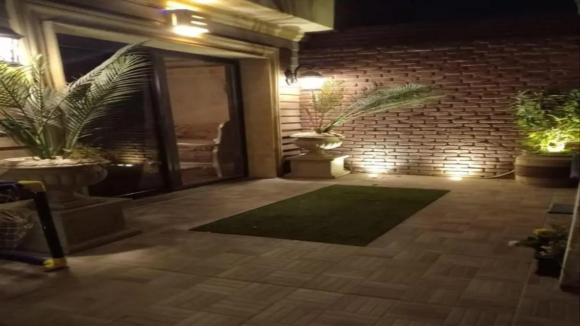 شقة فاخرة للبيع في موقع متميز