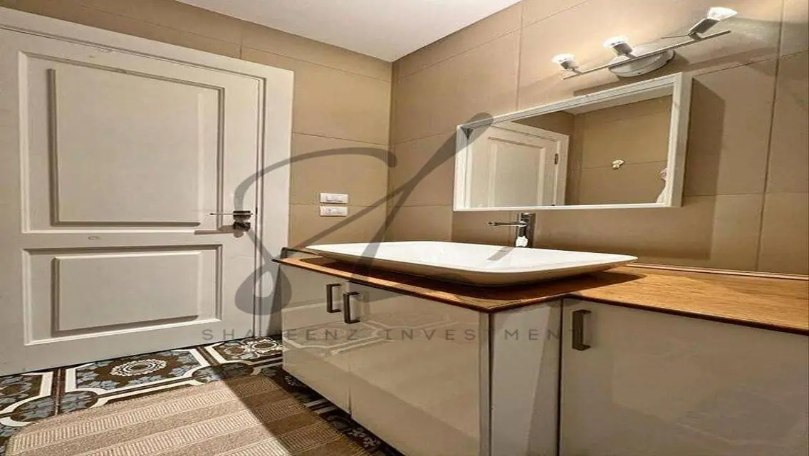 Luxury Villa with Mountain View for Sale