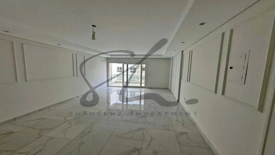Luxury Villa with Mountain View for Sale