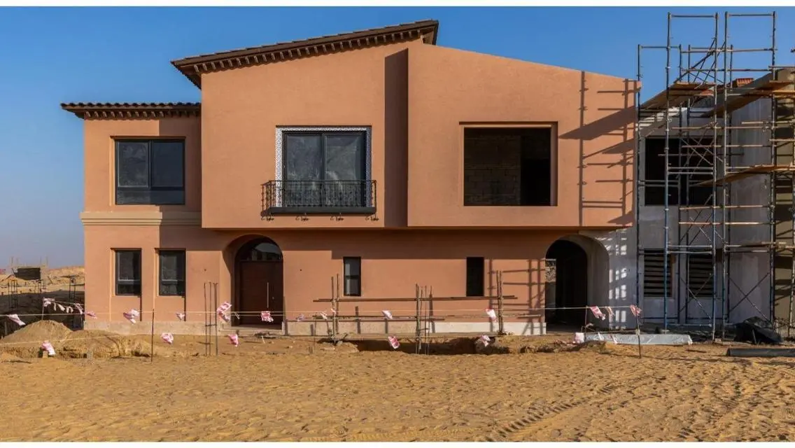 Luxury Villa 220 sqm with Private Garden and Shared Pool