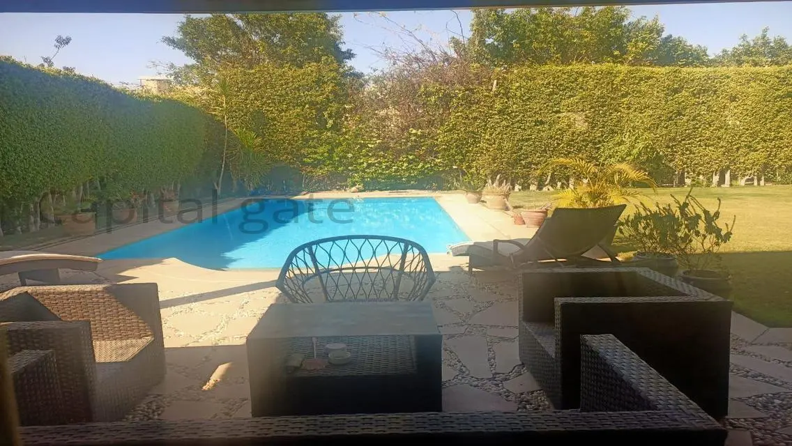 Stunning Home with Private Garden and Full Amenities