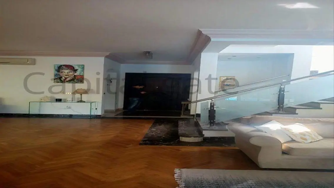 Stunning Home with Private Garden and Full Amenities