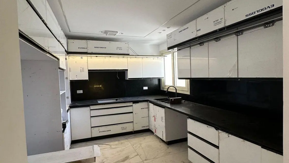 Luxury Apartment for Sale in Golf Extension Palm Hills