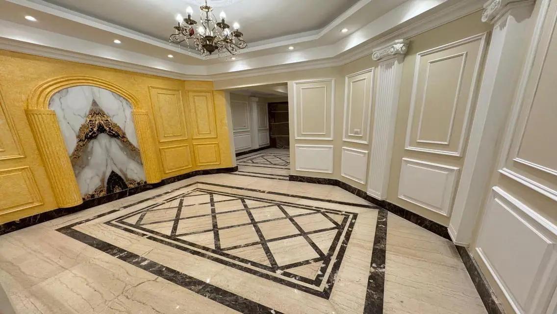 عقار رائع للبيع في A-One Estate