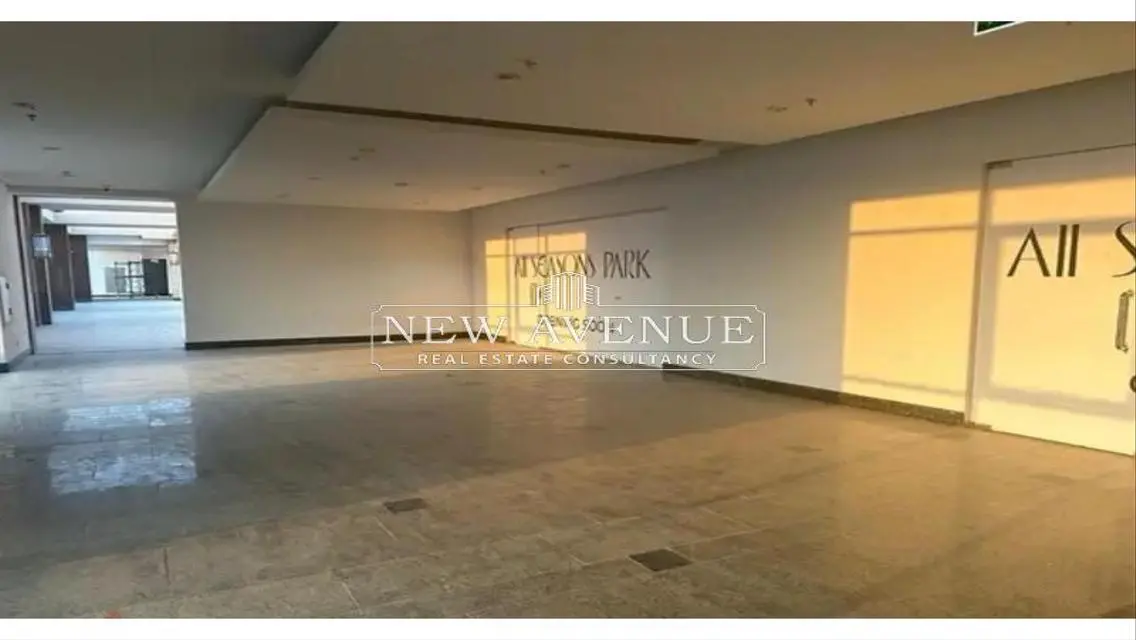 عقار متميز بسعر 65000