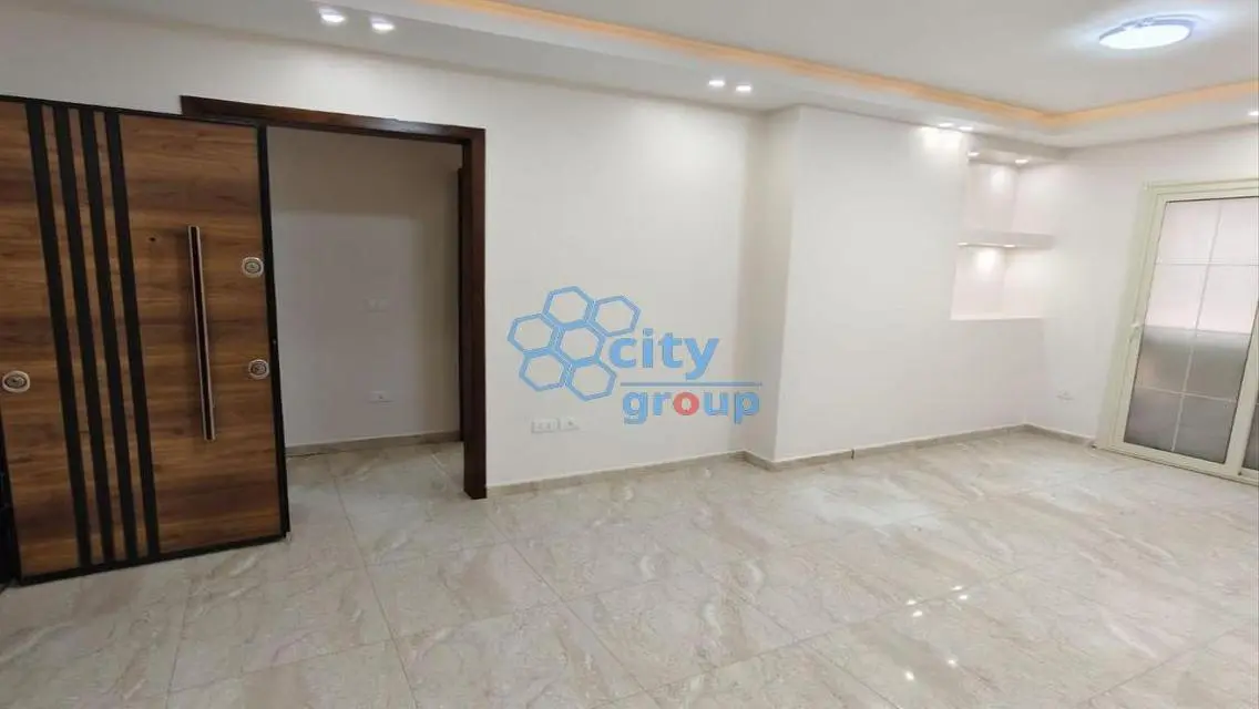 180 Sq. M Apartment for Rent in the Heart of the City