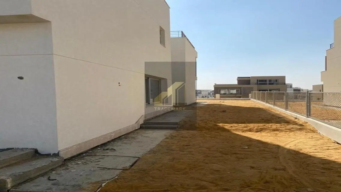 فيلا فاخرة مع amenities رائعة في موقع متميز
