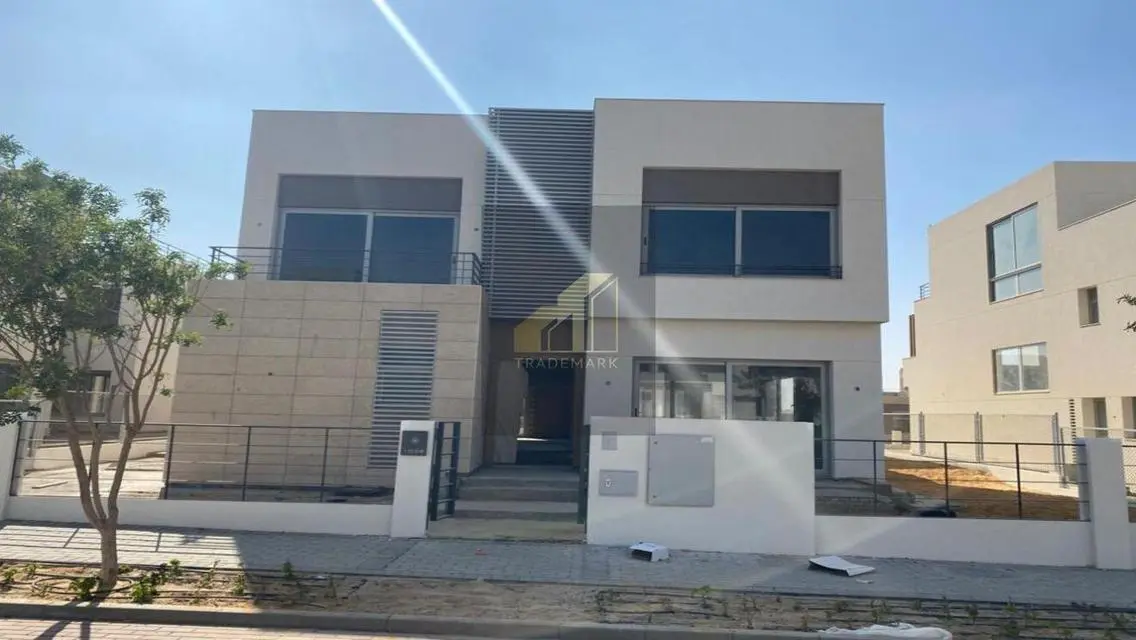 فيلا فاخرة مع amenities رائعة في موقع متميز