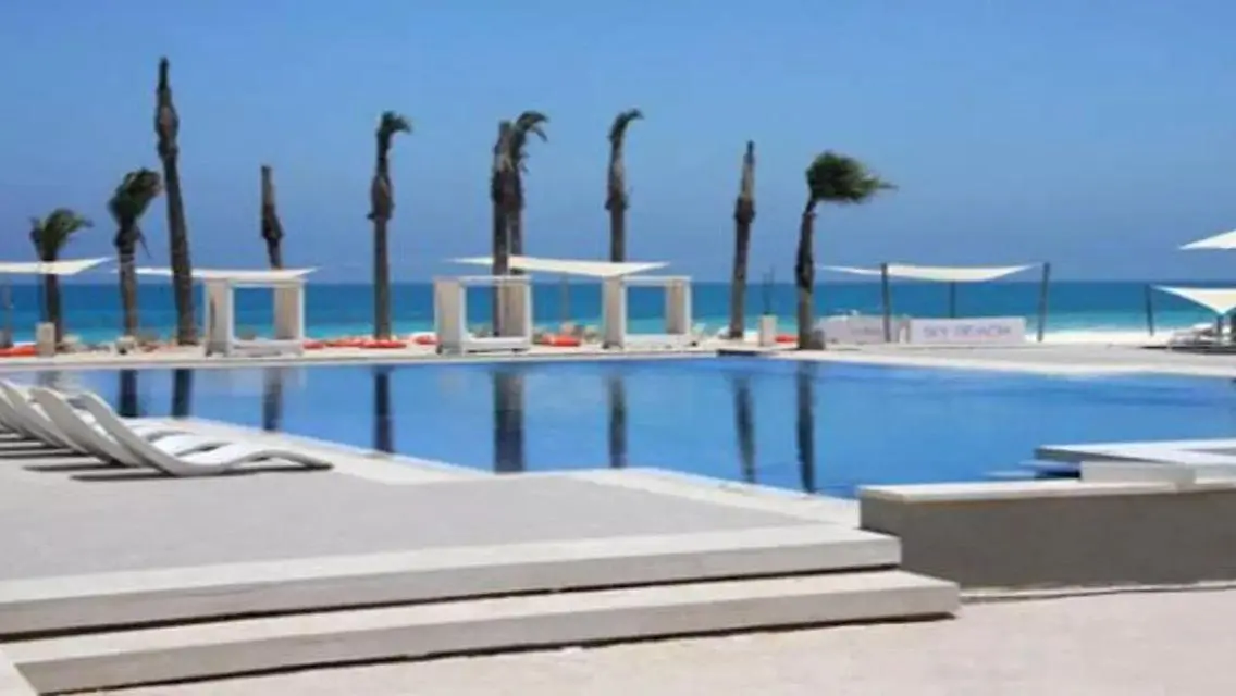 Stunning 3-Bedroom Apartment with Premium Amenities