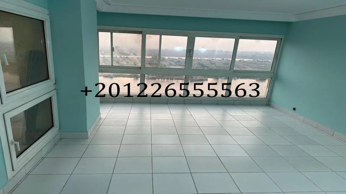 شقة فاخرة للبيع بمساحة 800 متر