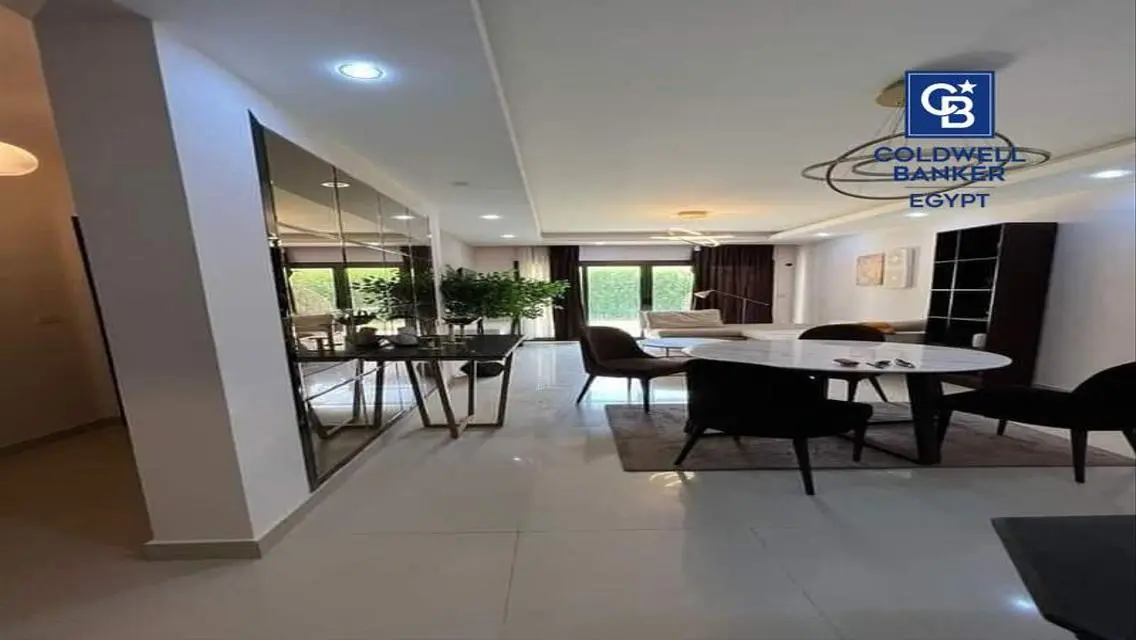 Luxurious Villa with Private Pool and Garden - Don't Miss Out!