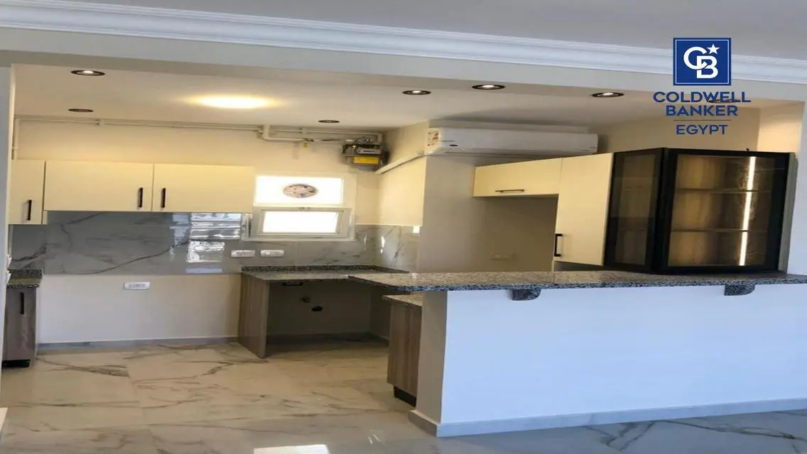 Luxury Apartment with Spacious Living in Cairo