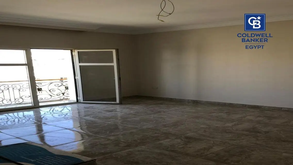 Luxury Apartment with Spacious Living in Cairo
