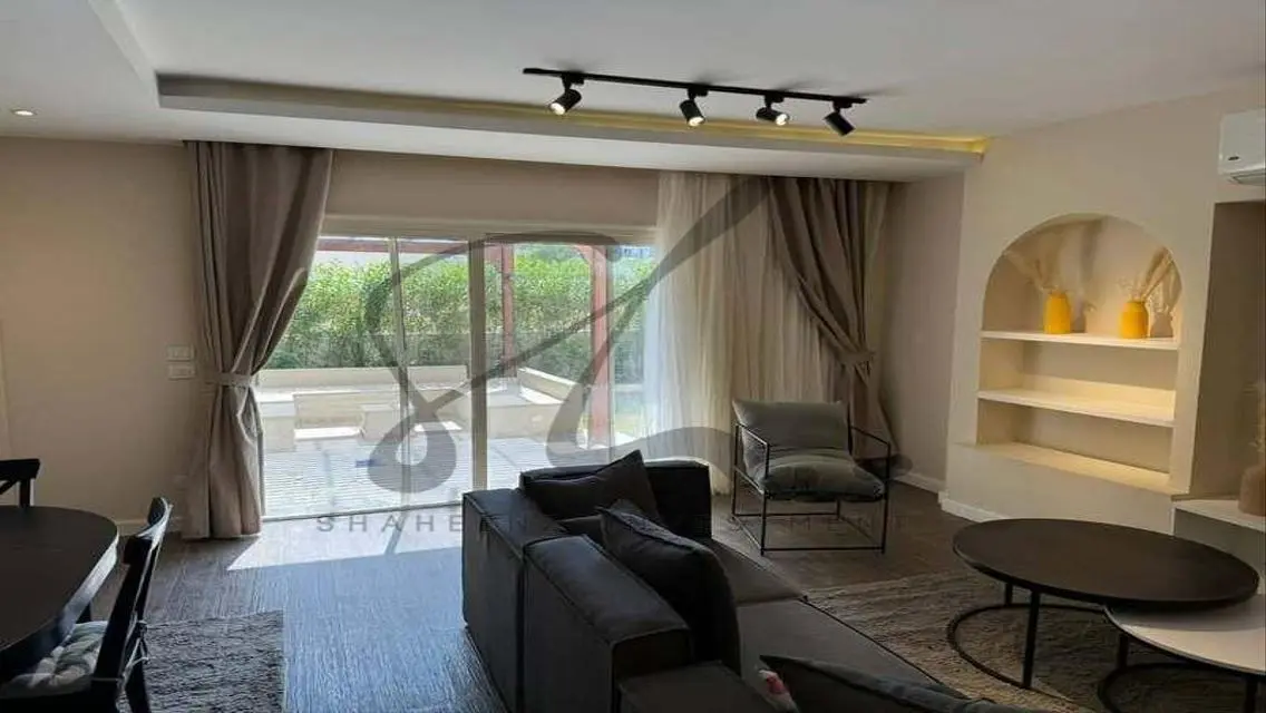 Luxury Apartment with Mountain View and Premium Amenities