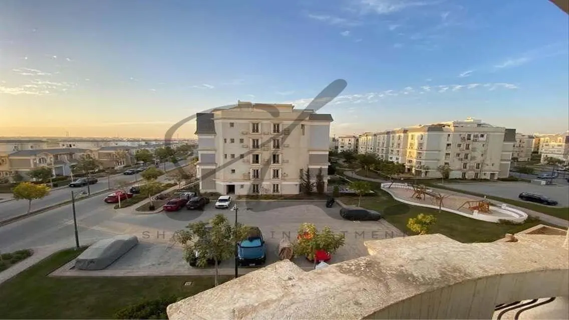 Luxury Apartment with Mountain View and Premium Amenities