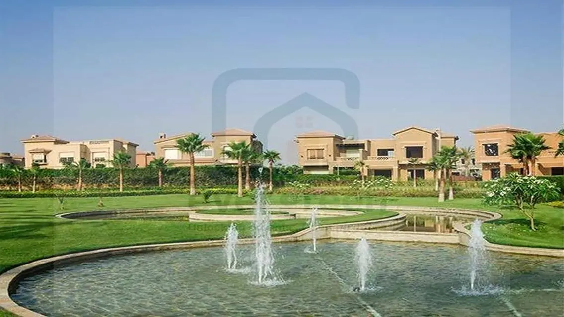 سوان ليك ويست - فيلا فاخرة للبيع