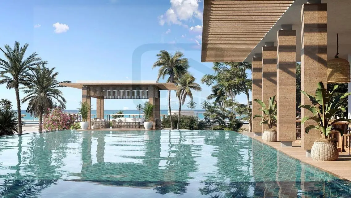 Luxury Seaside Apartment - CaliCoast