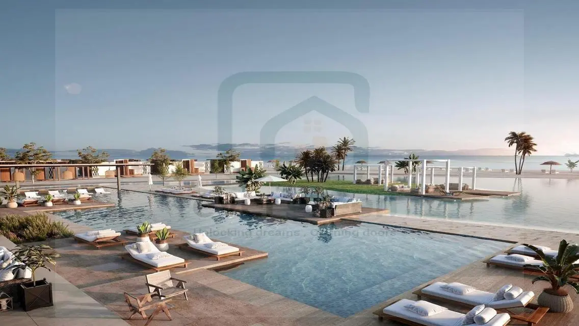 Luxury Seaside Apartment - CaliCoast