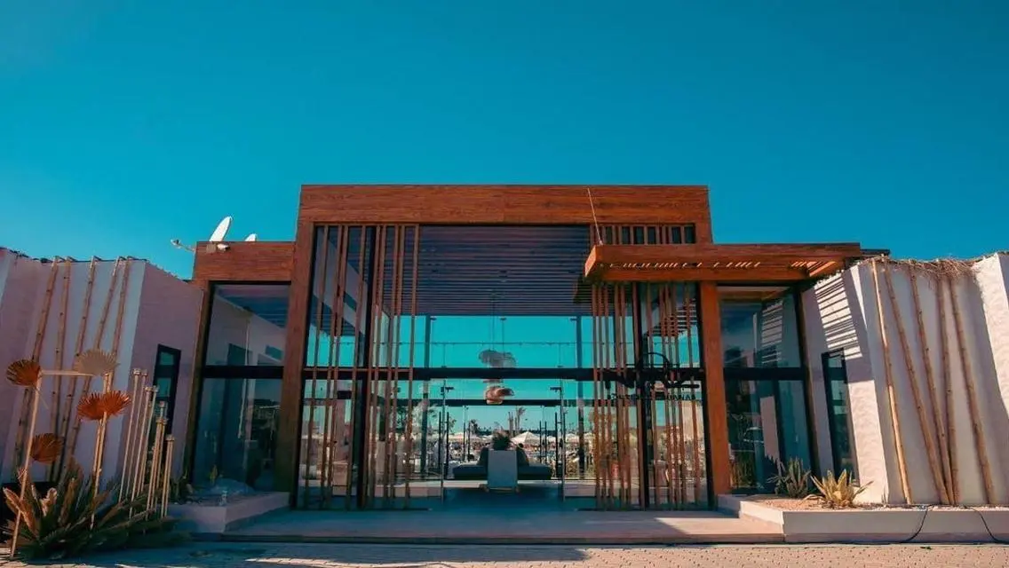 Stunning Residential Property with Pool and Lake Views