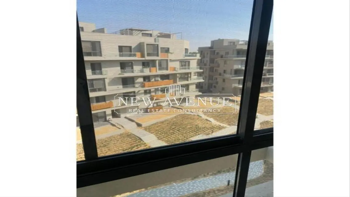 فيلا رائعة للبيع في V-Residence سوديك