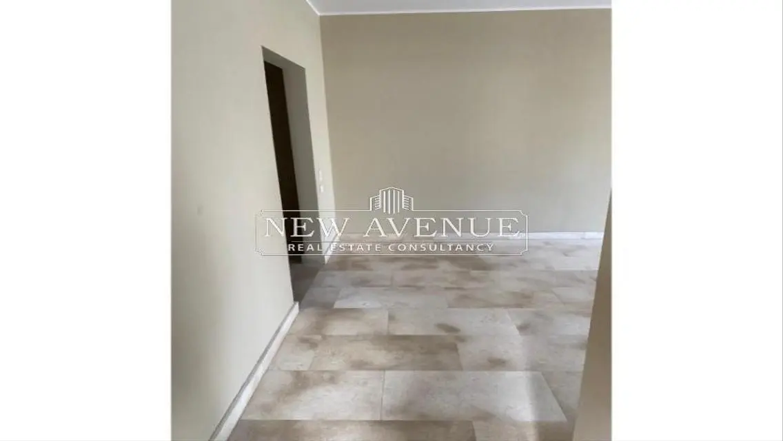 فيلا رائعة للبيع في V-Residence سوديك