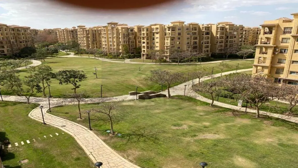 -140 B10- Luxury Apartment