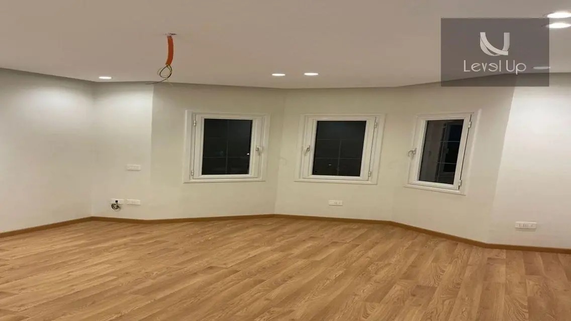 Luxury Apartment with Private Garden – 278 Sq. M.