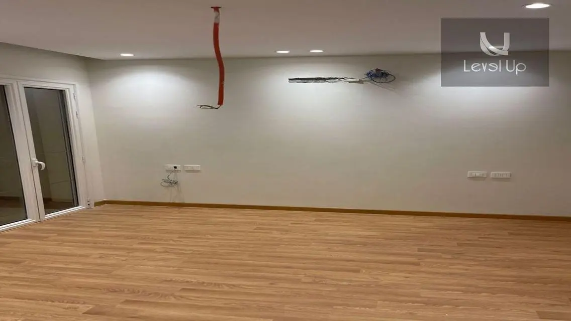 Luxury Apartment with Private Garden – 278 Sq. M.
