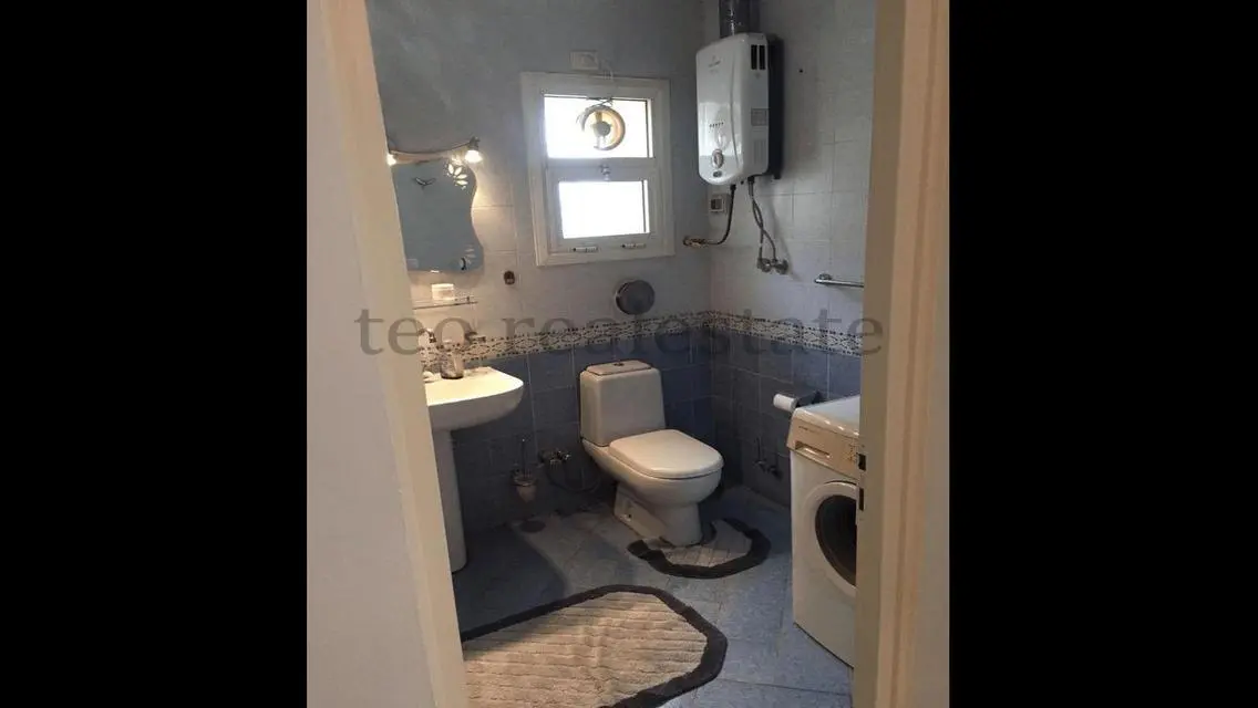 Deluxe 3-Bedroom Apartment with Private Balcony and Garden