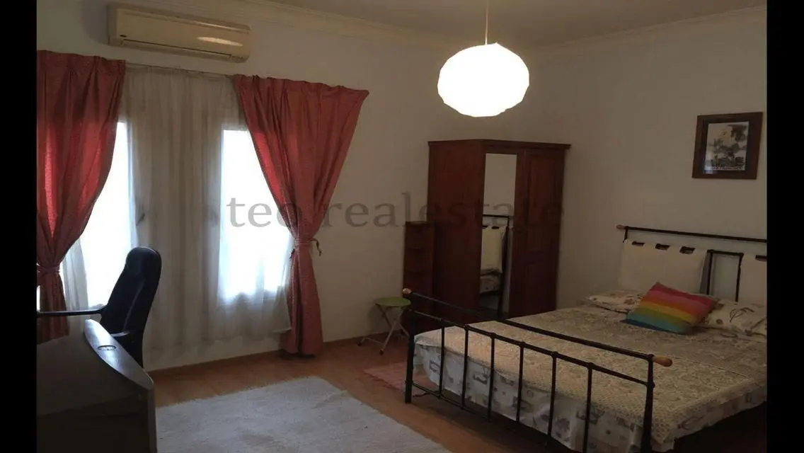 Deluxe 3-Bedroom Apartment with Private Balcony and Garden
