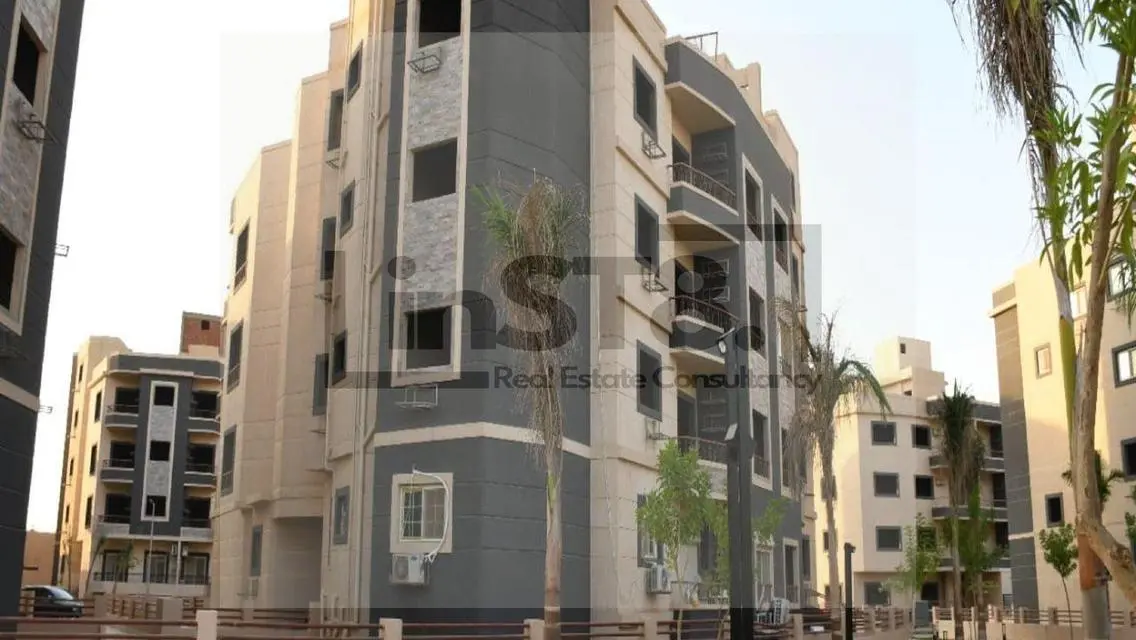 Luxury Villa for Rent in ST81 - Lake View