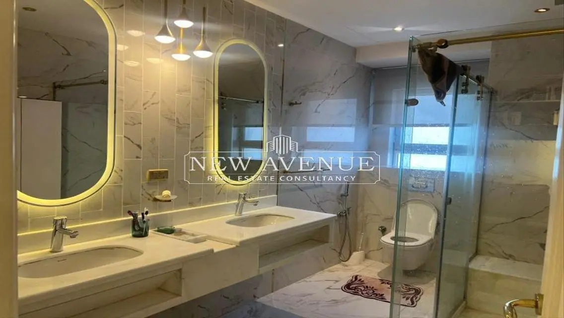 Luxury Apartment with 265 sqm of Space