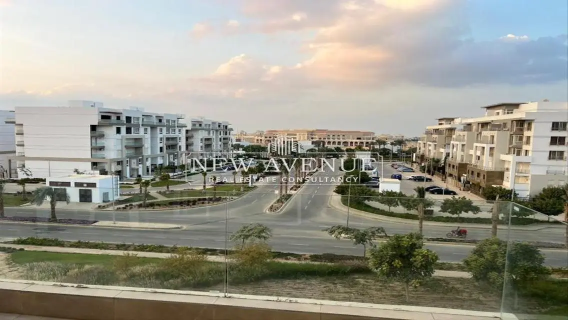 Luxury Apartment with 265 sqm of Space