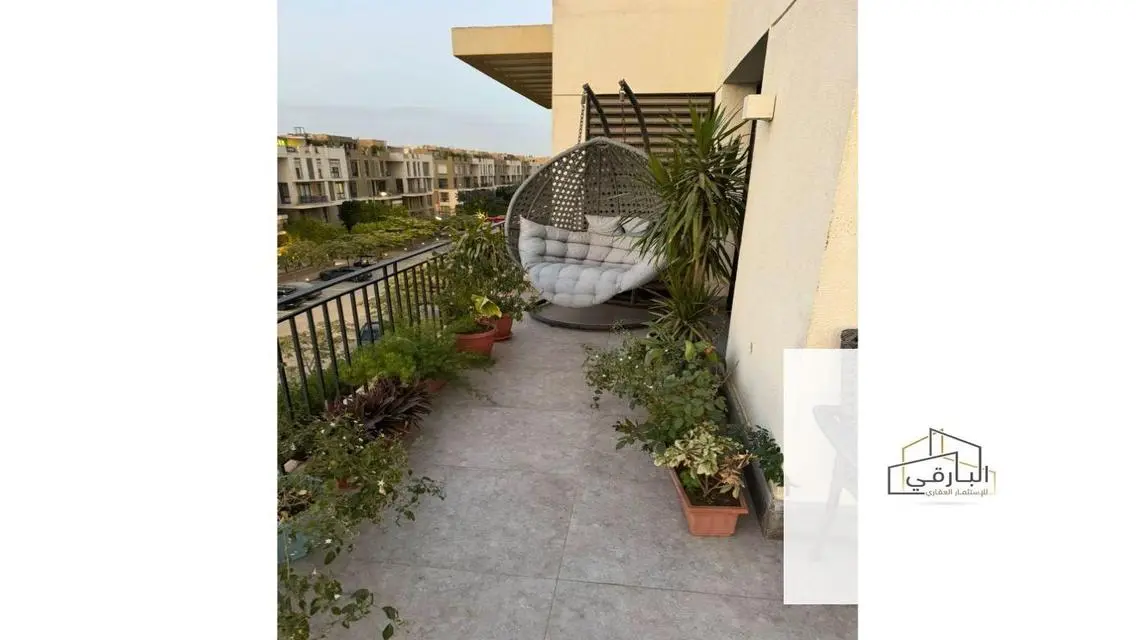Luxurious Apartment with Ample Space and Amenities