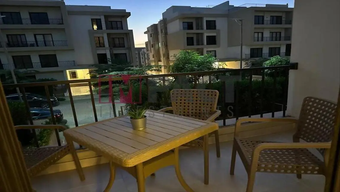 Luxurious Villa for Sale with Private Garden and Pool