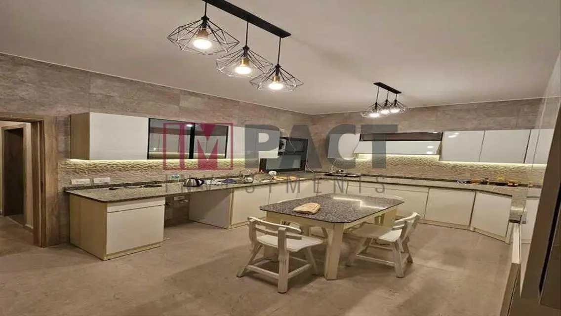 Luxurious Villa for Sale with Private Garden and Pool