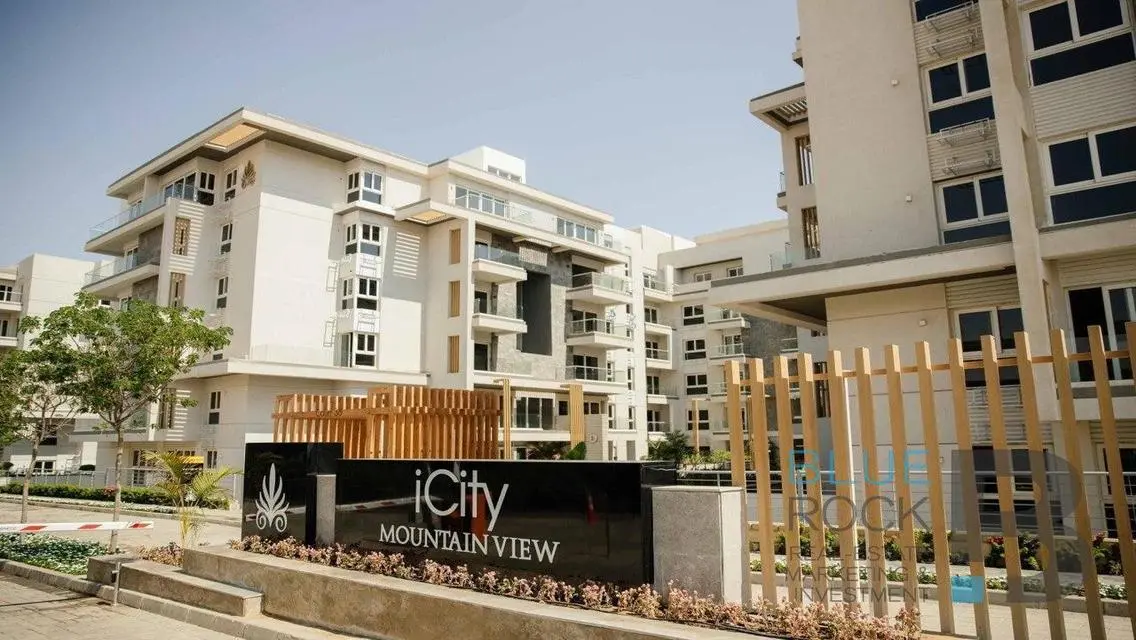 Luxurious Villa with All Amenities in Prime Location