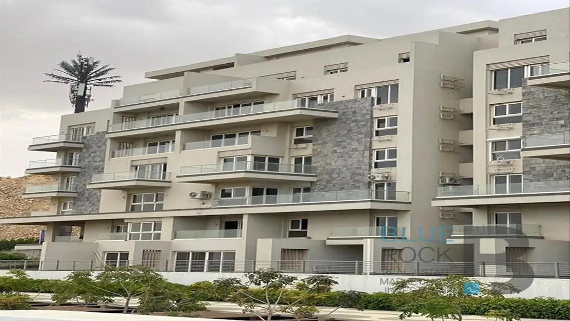 Luxurious Villa with All Amenities in Prime Location