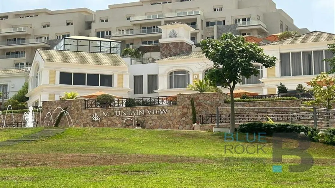 Luxurious Villa with All Amenities in Prime Location