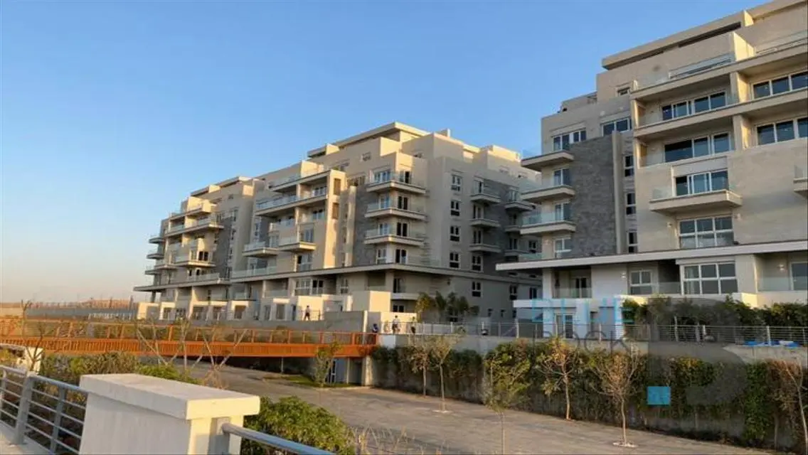 Luxurious Villa with All Amenities in Prime Location
