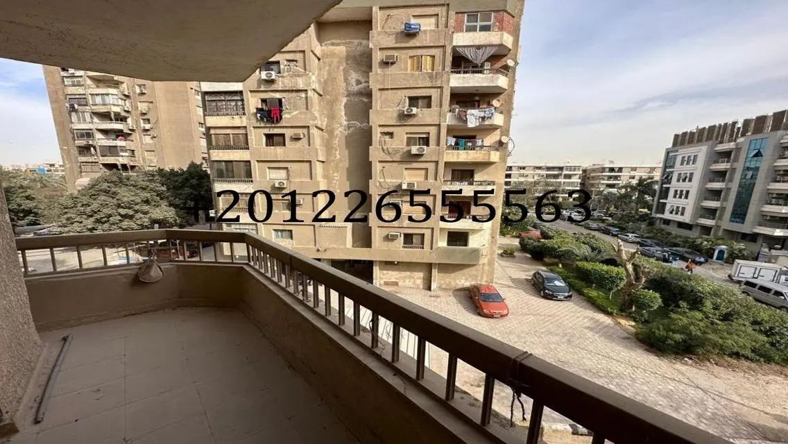 شقة فاخرة للبيع في موقع متميز