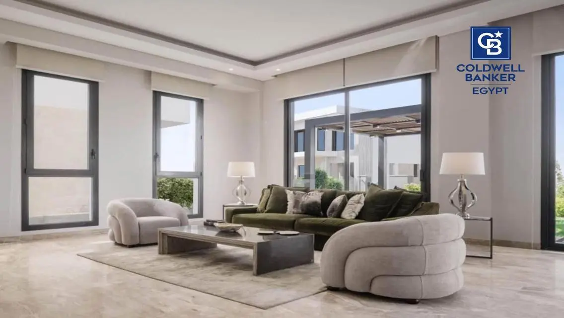 Luxurious Villa with Spacious Grounds and Private Pool