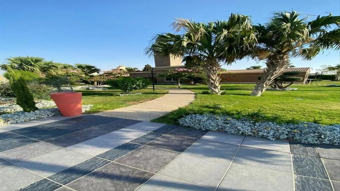 Luxury Villa with 120 sqm Space and Private Garden